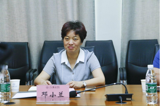 我校与于都县政府举行战略合作推进会 共同推进产教深度融合-江西服装